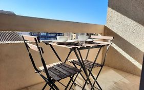 Studio Renove Seignosse, A 2 Min De La Plage, Balcon Sud, Proche Commerces Et Parc Aquatique - Fr-1-239-871
